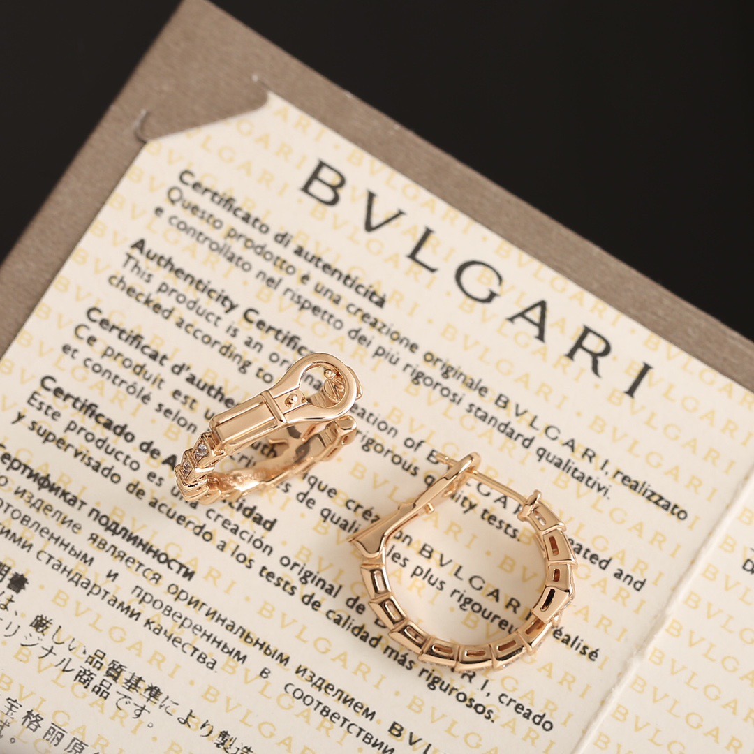 Серьги женские в стиле BVLGARI Serpenti