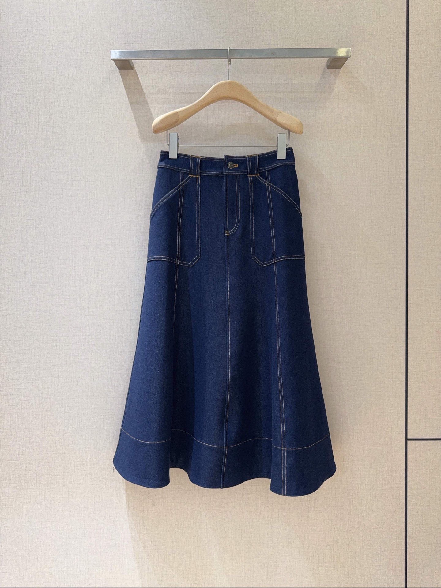 Юбка женская в стиле CinqàSept из денима синего цвета А-силуэта с высокой посадкой