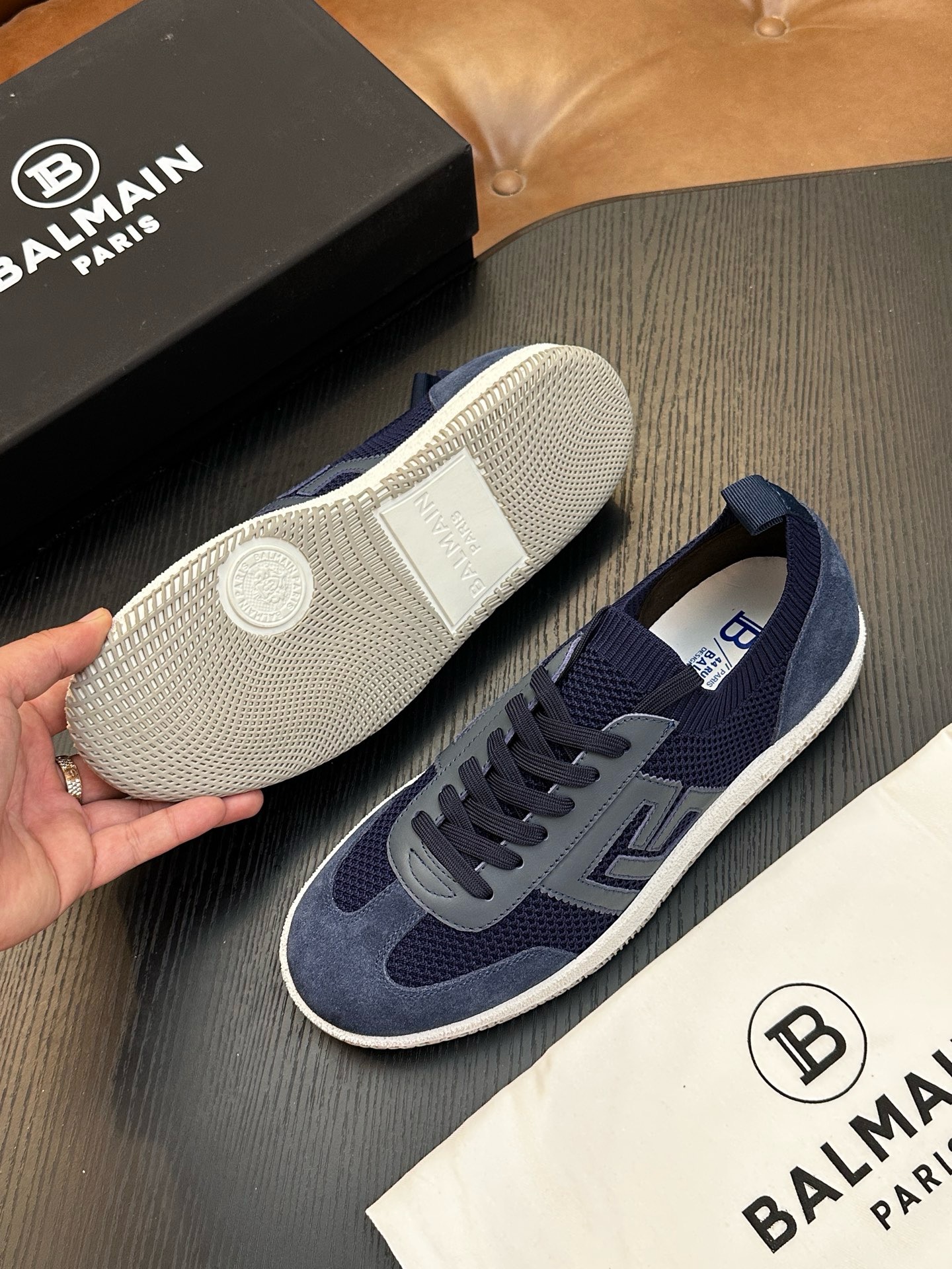 Кроссовки мужские Balmain B-Skate  синего цвета