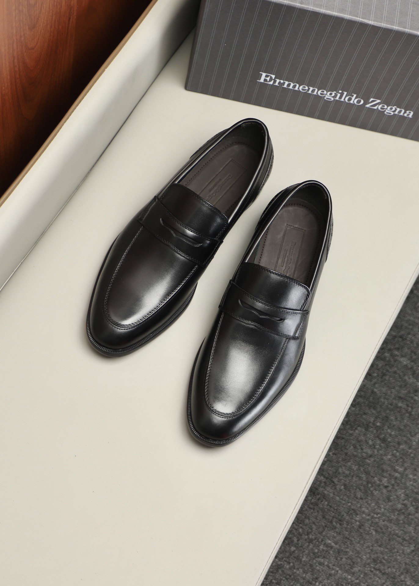 Лоферы мужские в стиле Ermenegildo Zegna чёрного цвета