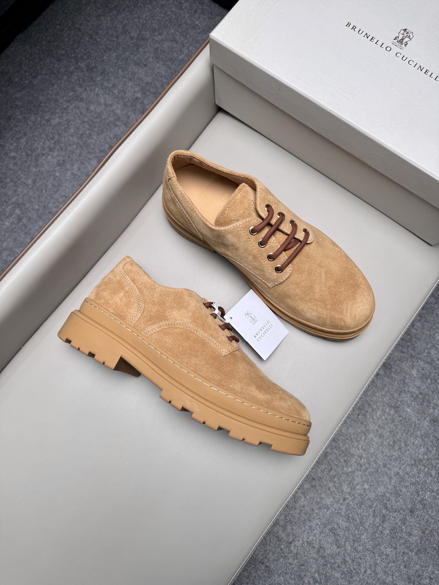 Туфли мужские в стиле Brunello Cucinelli бежевого цвета
