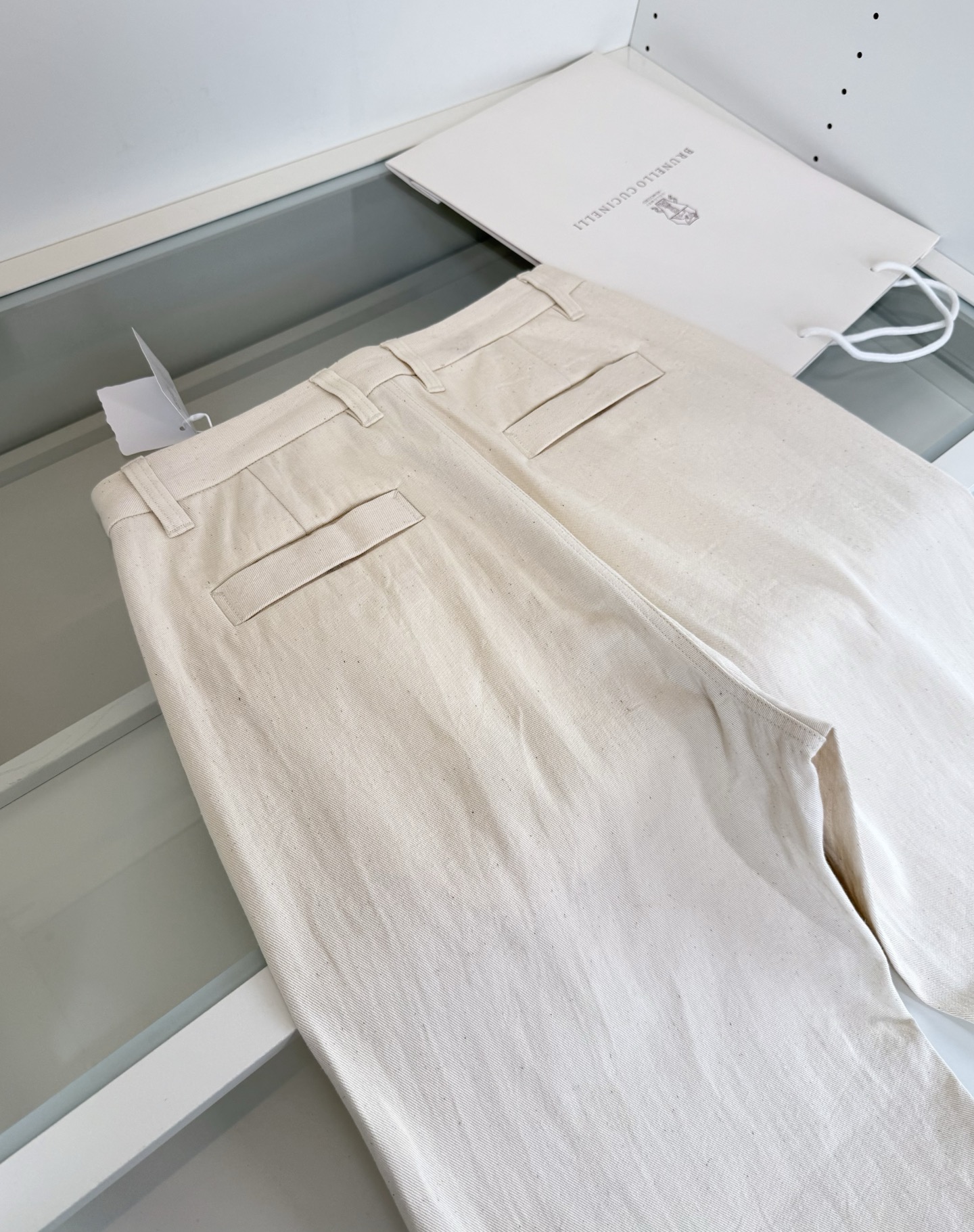 Брюки мужские в стиле Brunello Cucinelli и бежевого цвета