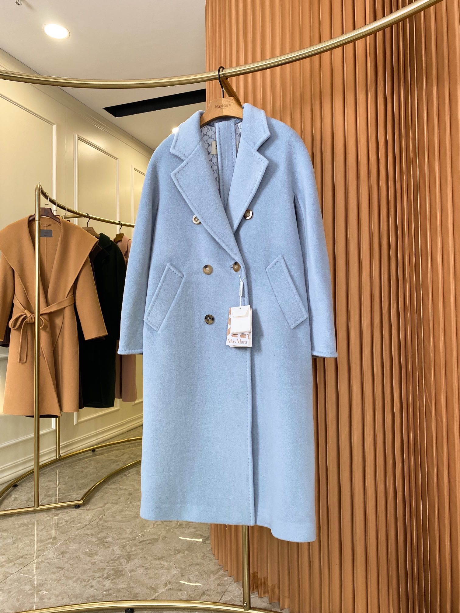 Пальто женское в стиле Max Mara Anne-Marie Beretta голубого цвета