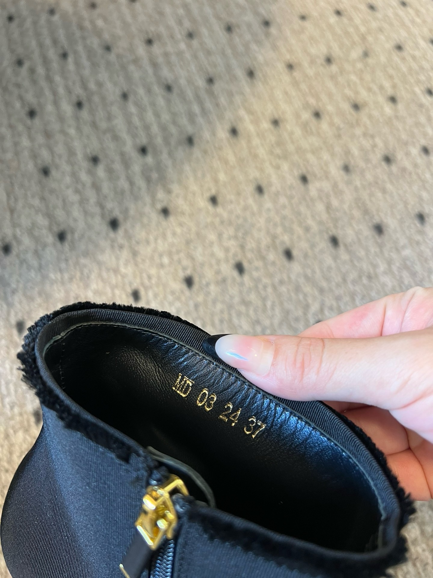 Ботильоны женские Dior Adiorable чёрного цвета