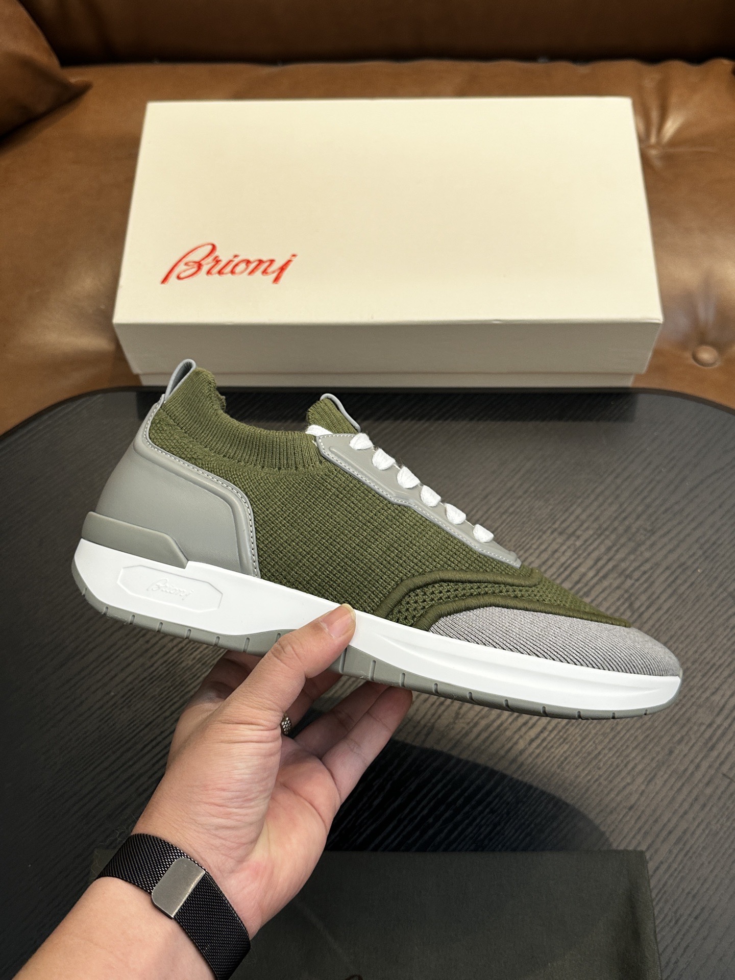 Кроссовки мужские в стиле Brioni оливково-зелёного цвета