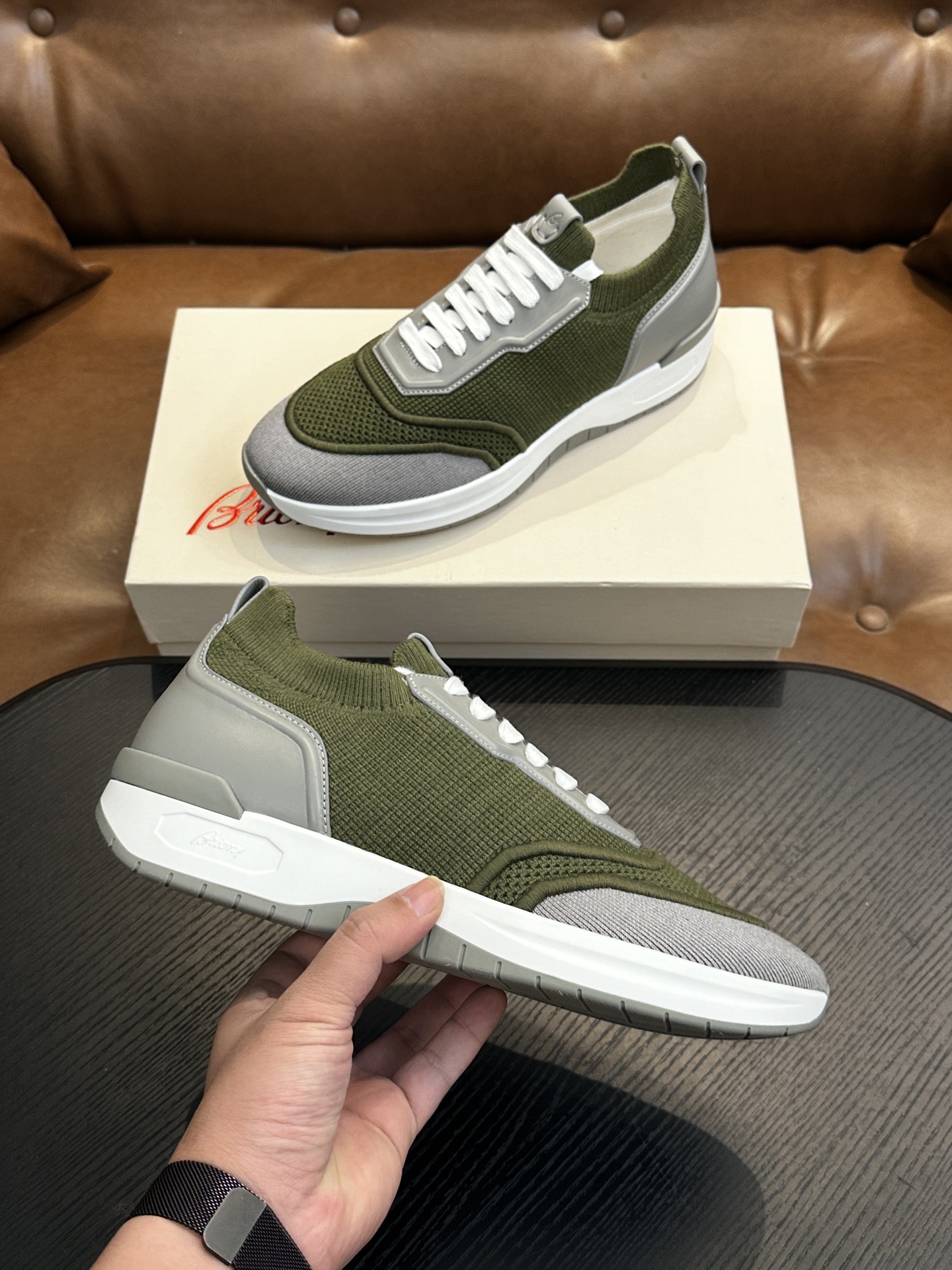 Кроссовки мужские в стиле Brioni оливково-зелёного цвета