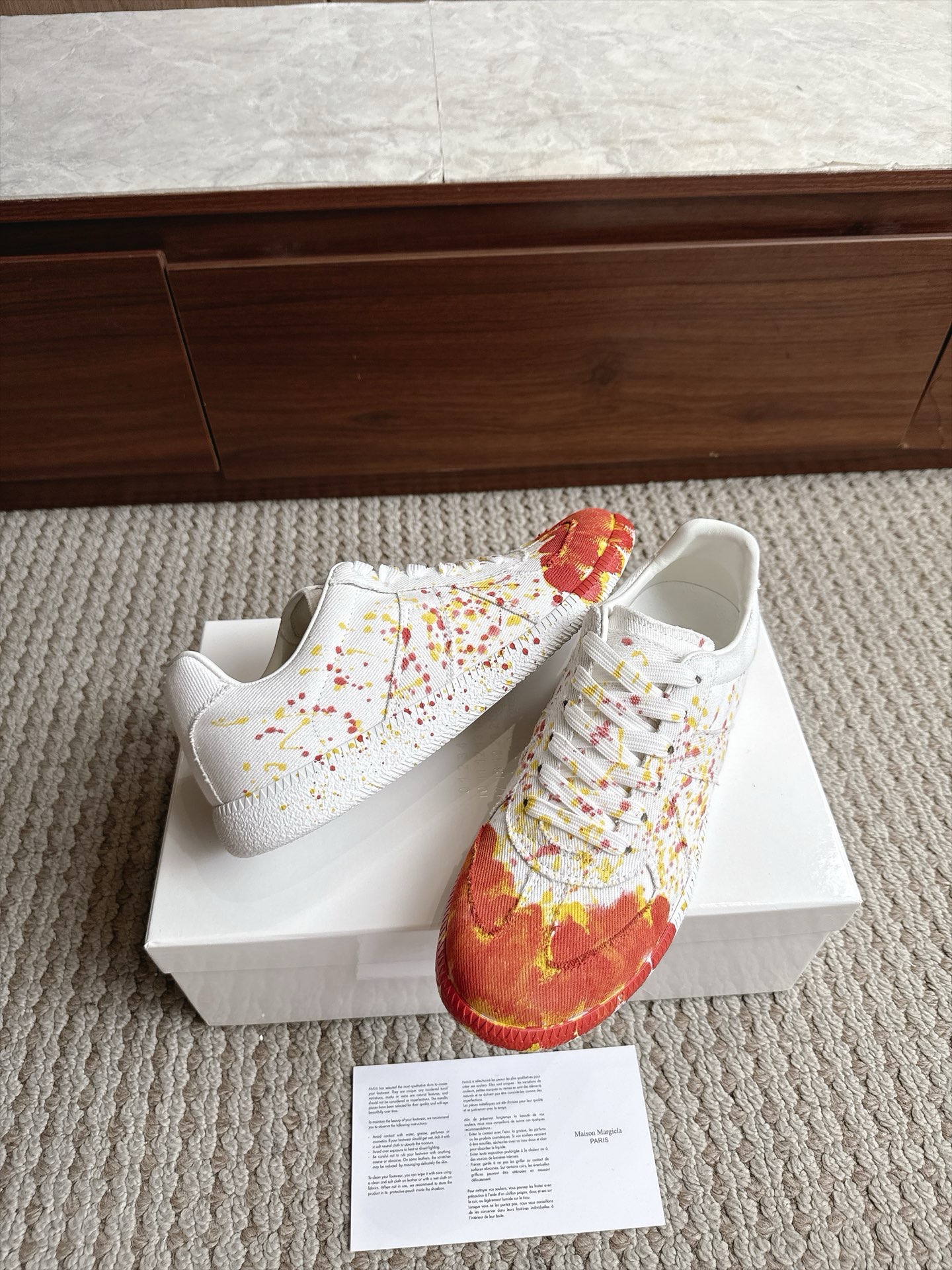 Кроссовки Maison Margiela Replica Paint Splatter белого цвета