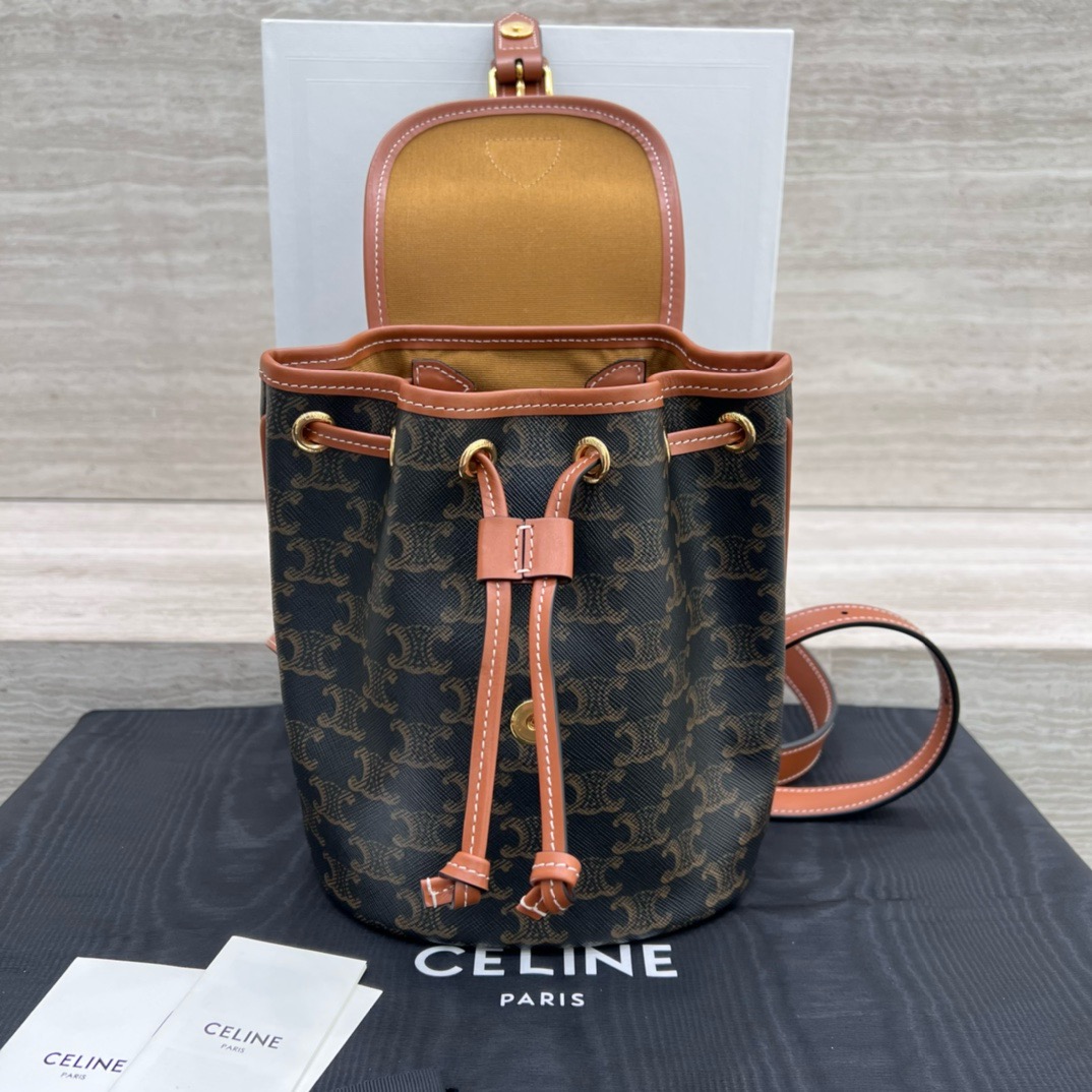 Рюкзак женский в стиле Celine Folco Triomphe Canvas коричневого цвета