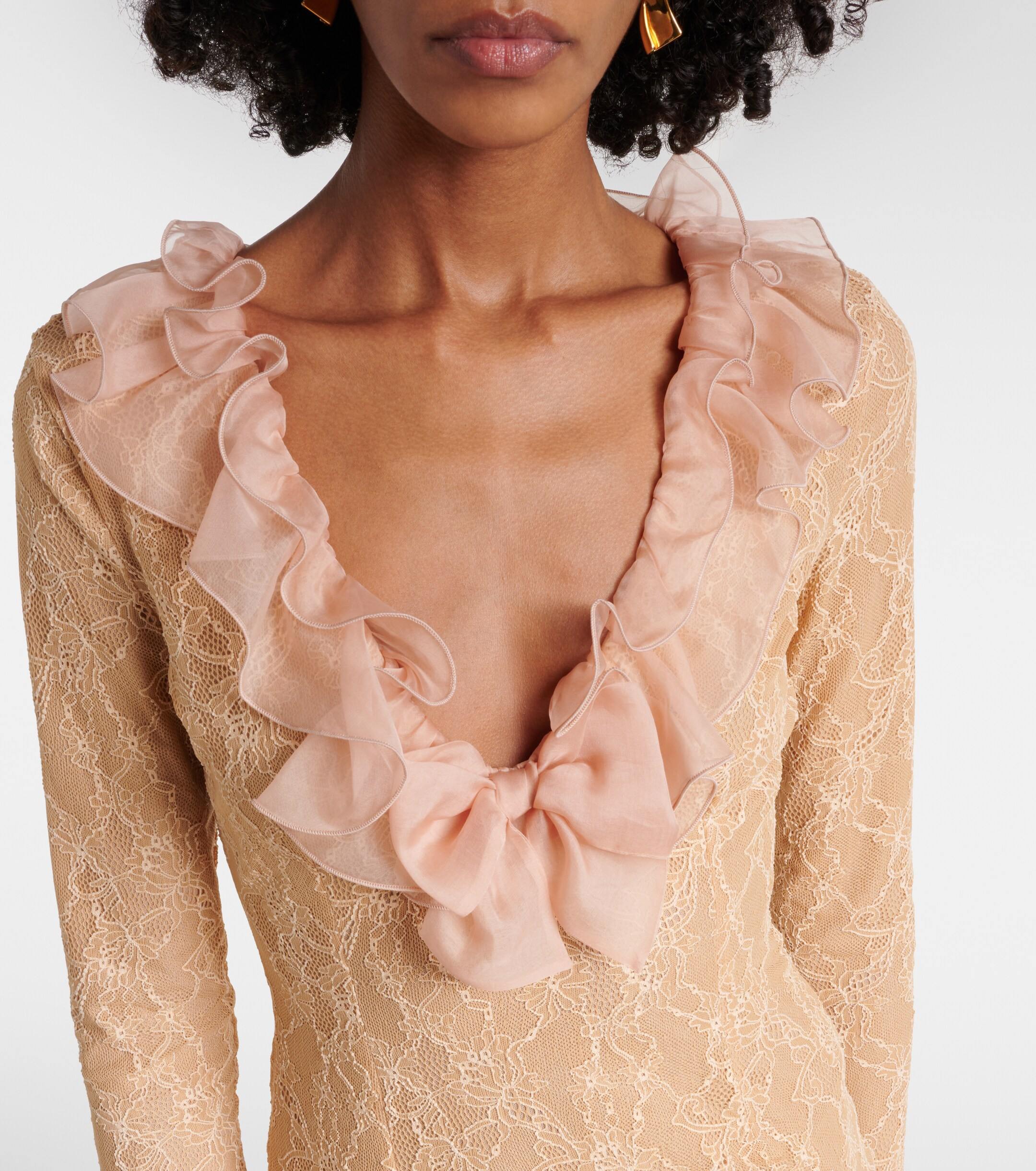 Платье женское макси из кружева бежевого цвета с драпированным воротником и декоративным бантом