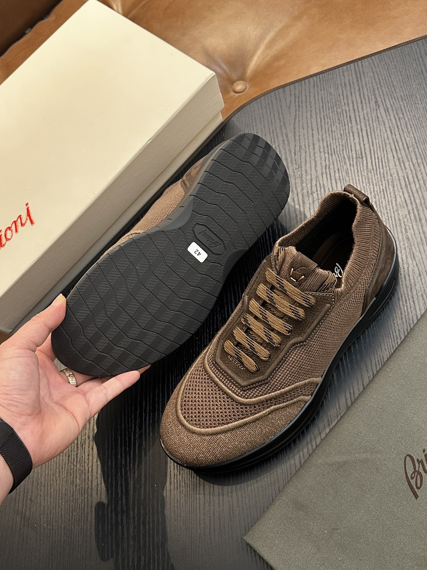 Кроссовки мужские в стиле Brioni коричневого цвета