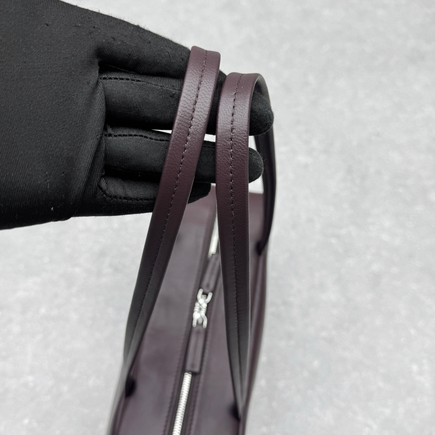 Сумка женская в стиле The Row Astra тёмно-коричневого  цвета