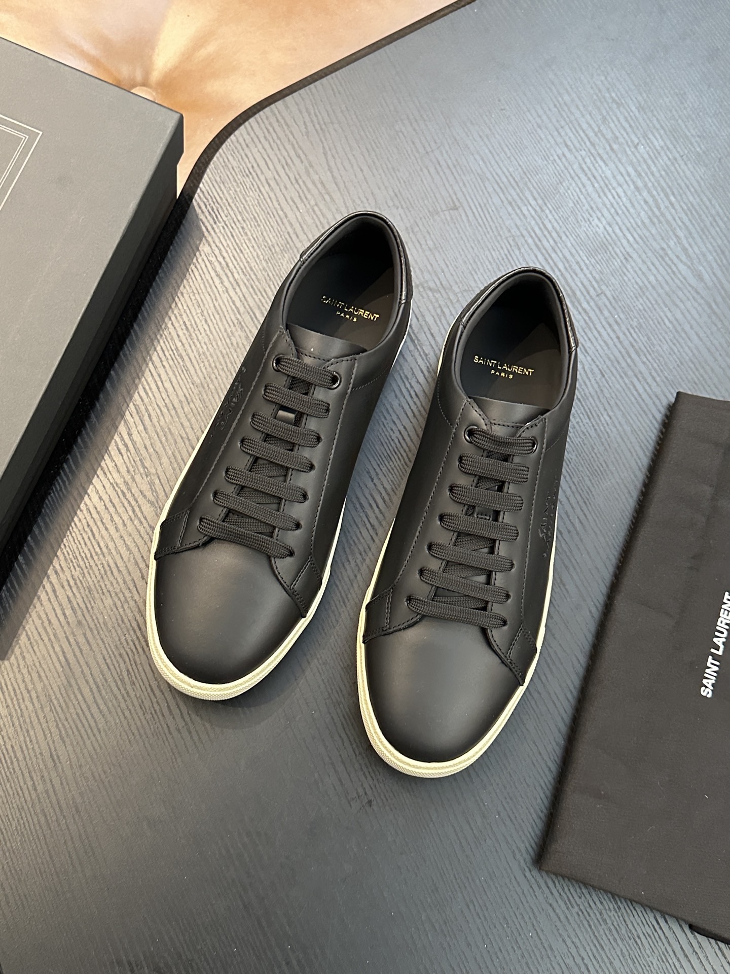 Кроссовки мужские в стиле Saint Laurent SL/61 черного цвета