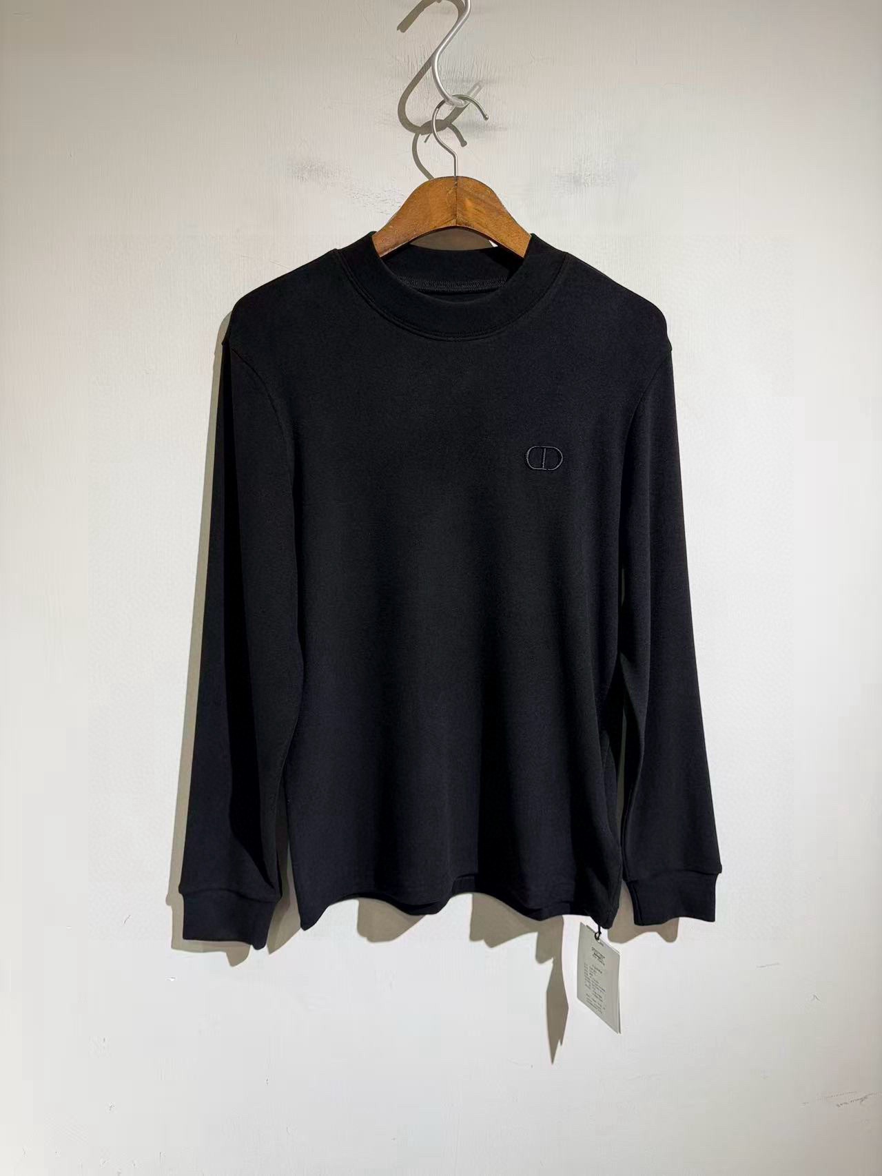 Лонгслив мужской в стиле Dior из смесового хлопка чёрного цвета с утепляющей основой