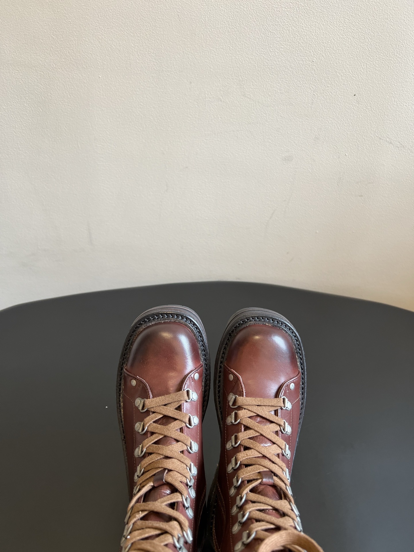 Сапоги женские Miu Miu Leather Boots коричневого цвета