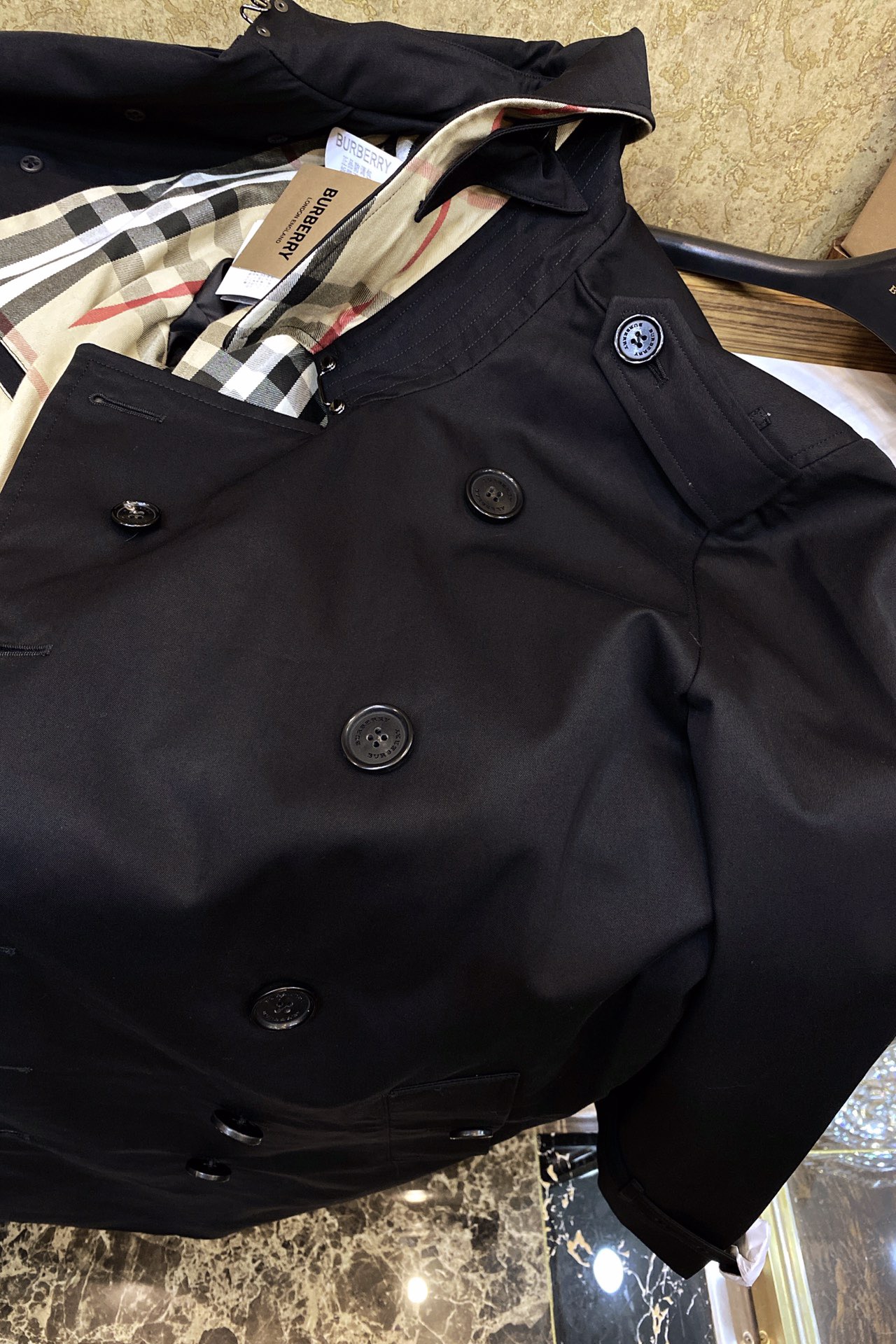 Тренч мужской в стиле Burberry укороченный чёрного и тёмно-синего цвета