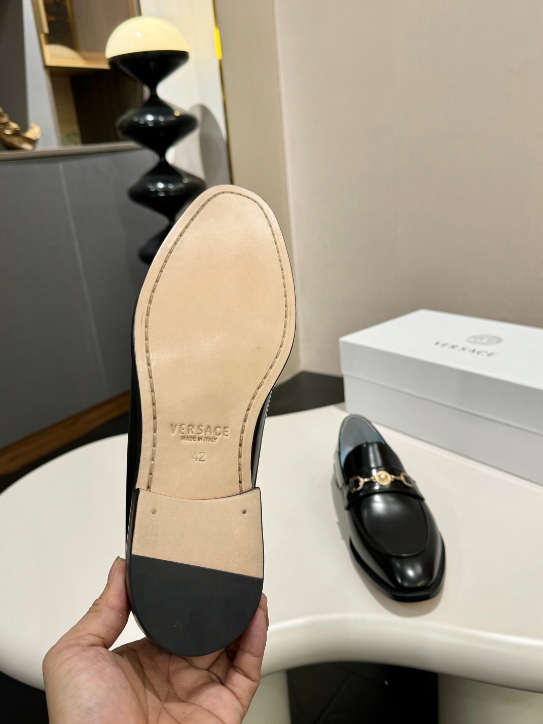 Лоферы мужские Versace Medusa чёрного цвета