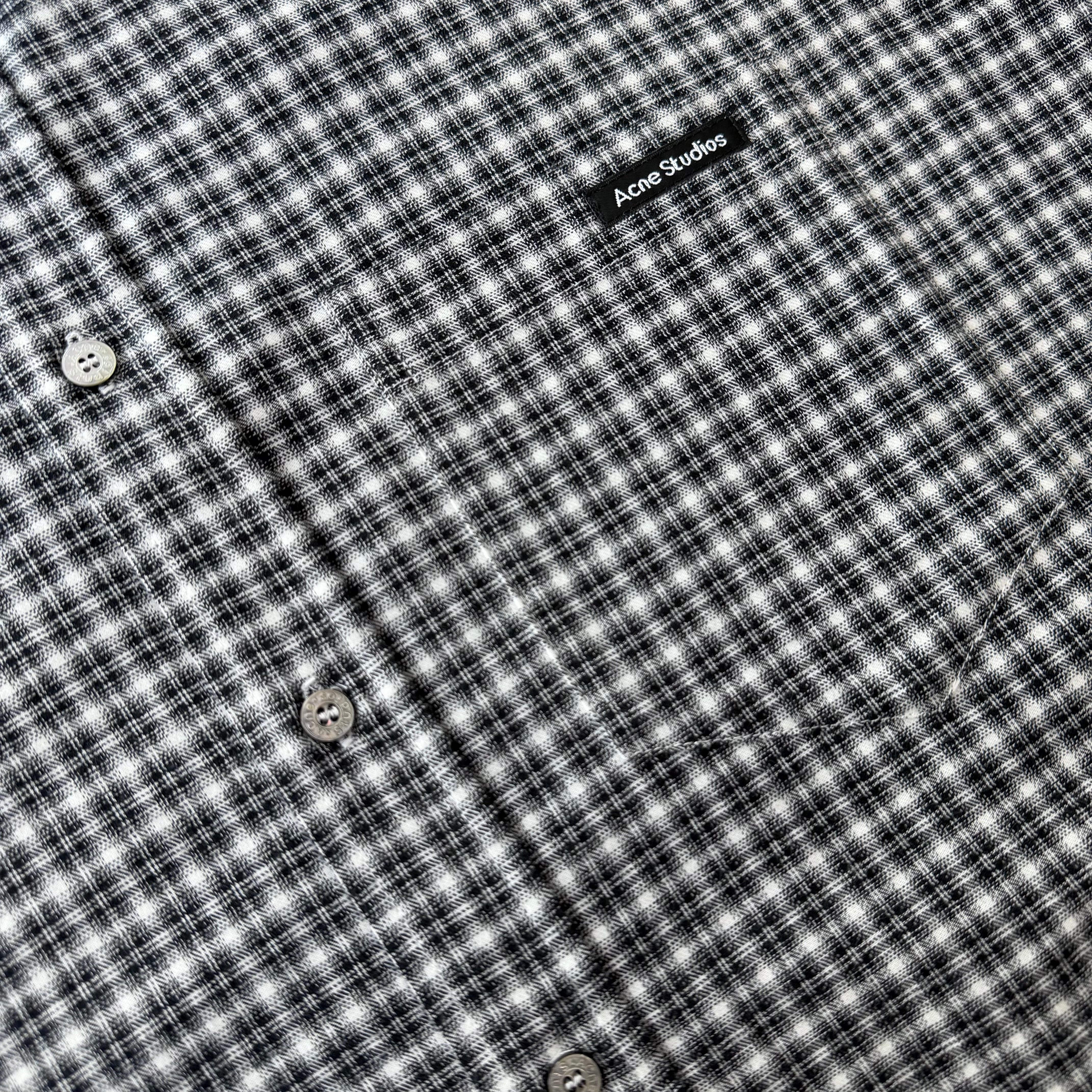 Рубашка мужская в стиле Acne Studios в чёрно-белую клетку