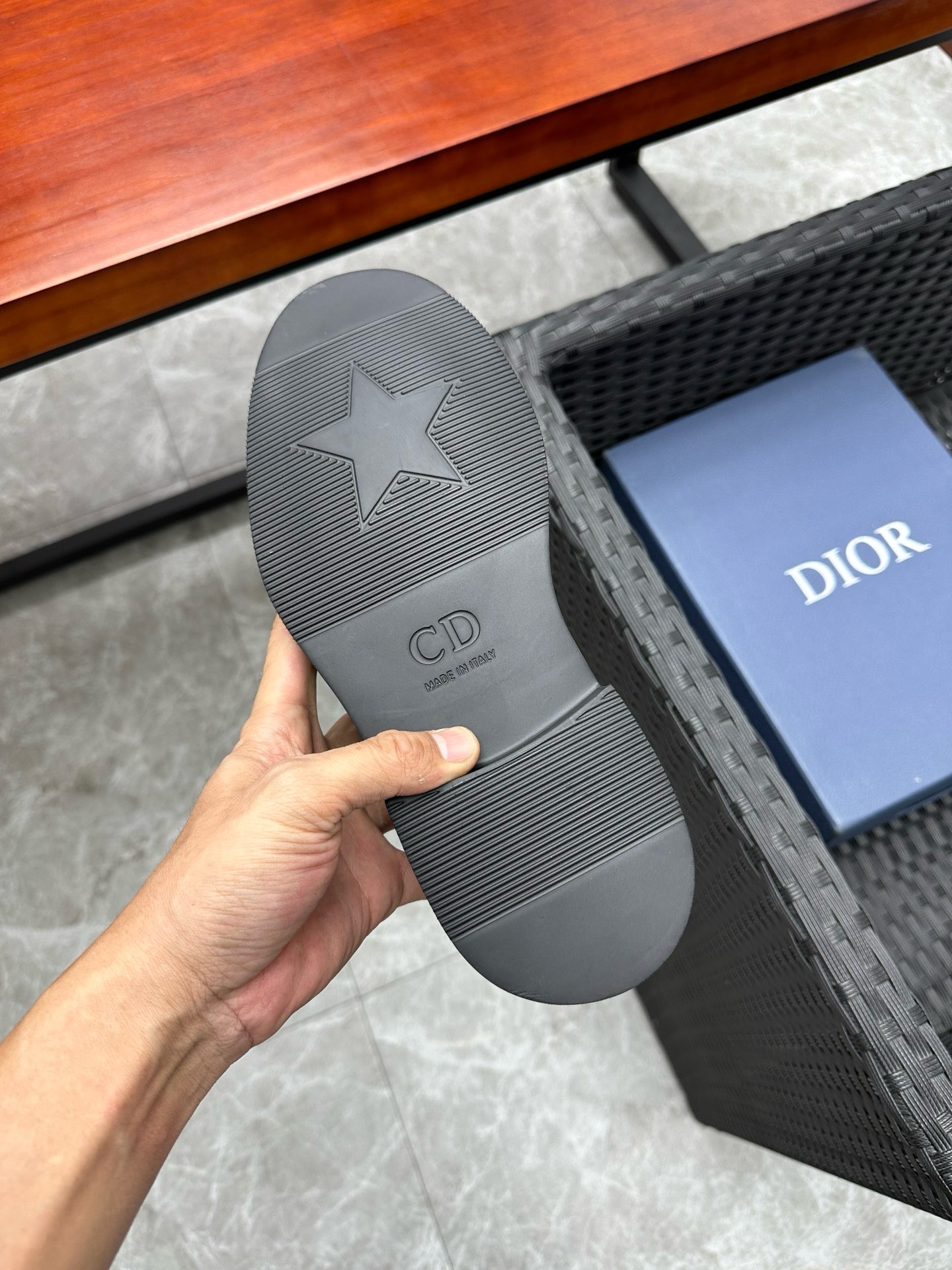 Лоферы мужские в стиле Dior Explorer чёрного цвета