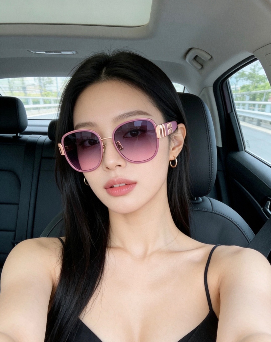 Очки солнцезащитные женские в стиле Miu Miu