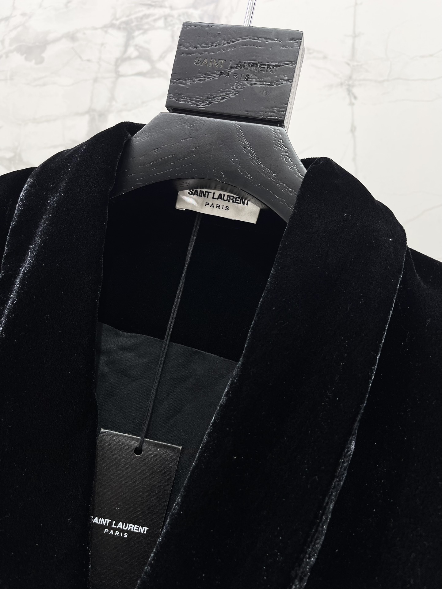 Пиджак женский в стиле Saint Laurent чёрного цвета