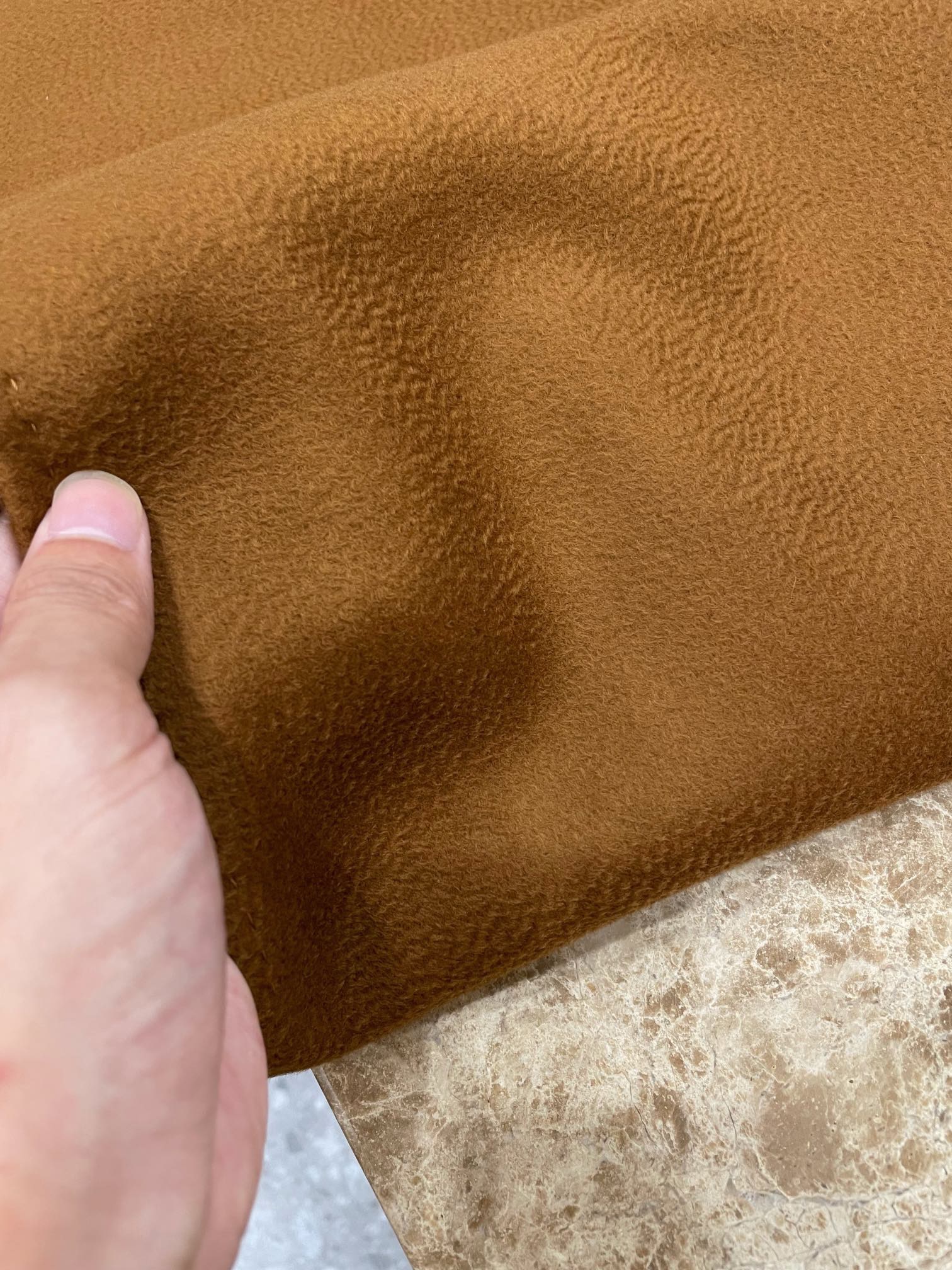 Пальто женское в стиле Max Mara Ludmilla карамельного цвета 