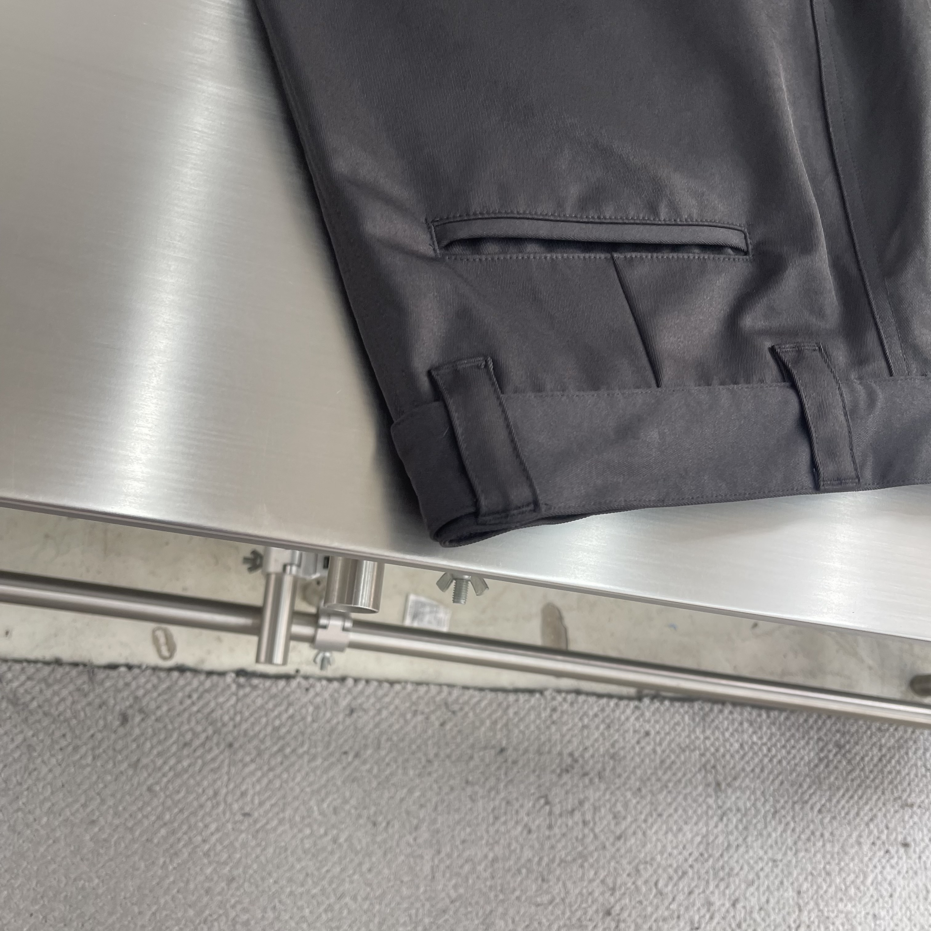 Шорты мужские в стиле Dior чёрного цвета карго с накладными карманами