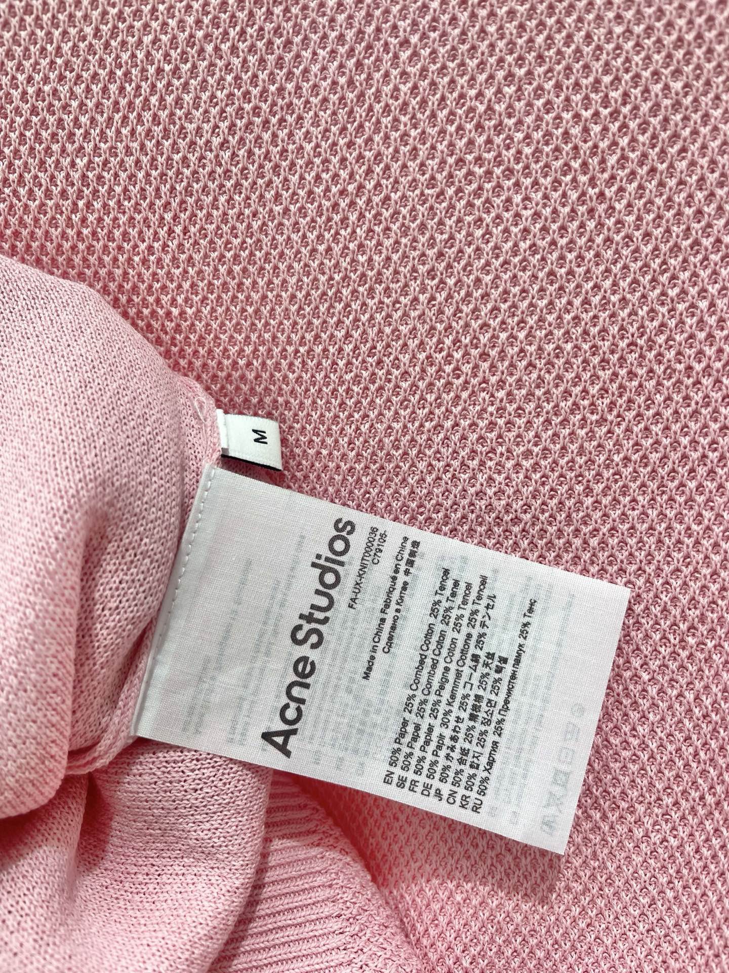 Поло женское Acne Studios с вышивкой логотипа розового цвета