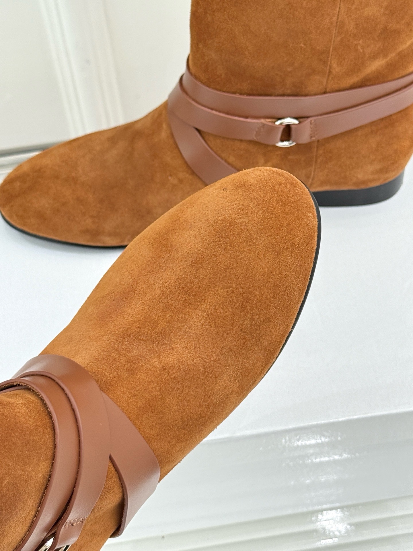 Ботильоны женские Isabel Marant Letiz Boots с завязками золотисто-коричневого цвета