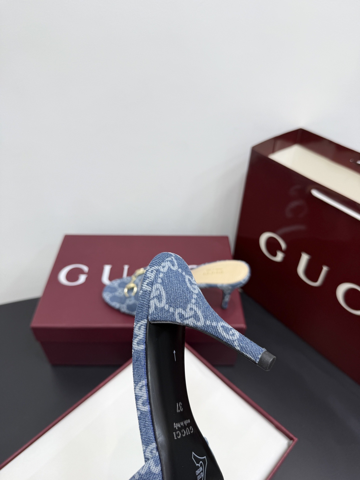 Мюли женские в стиле Gucci Horsebit синего цвета