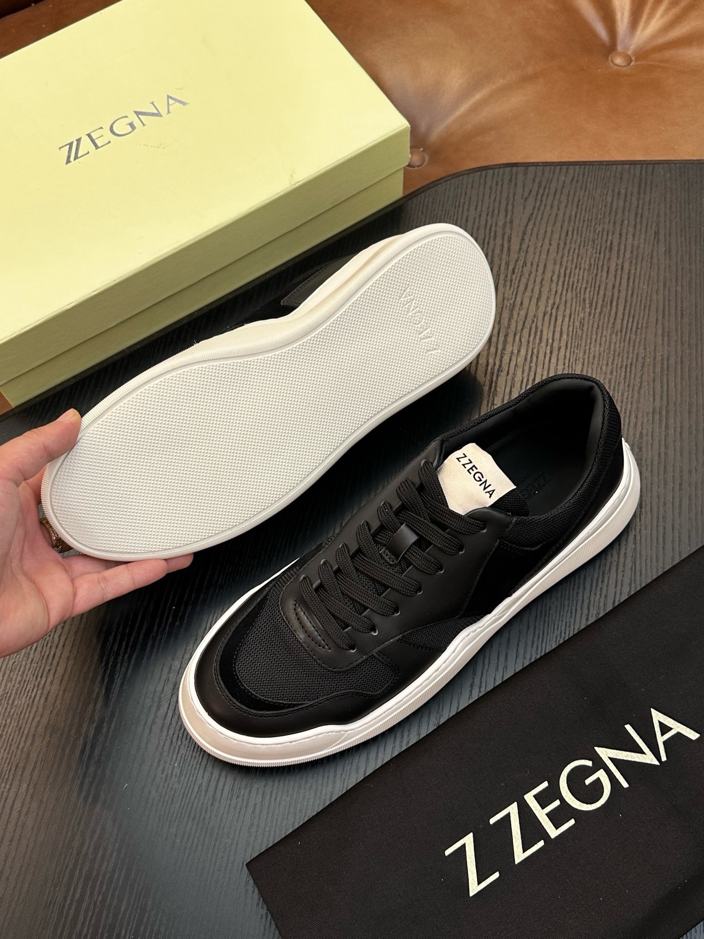 Кроссовки мужские Zegna Triple Stitch Monte чёрного цвета