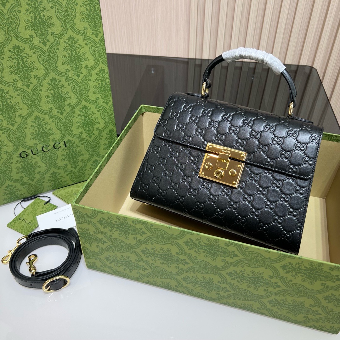 Сумка женская в стиле Gucci Padlock черного цвета