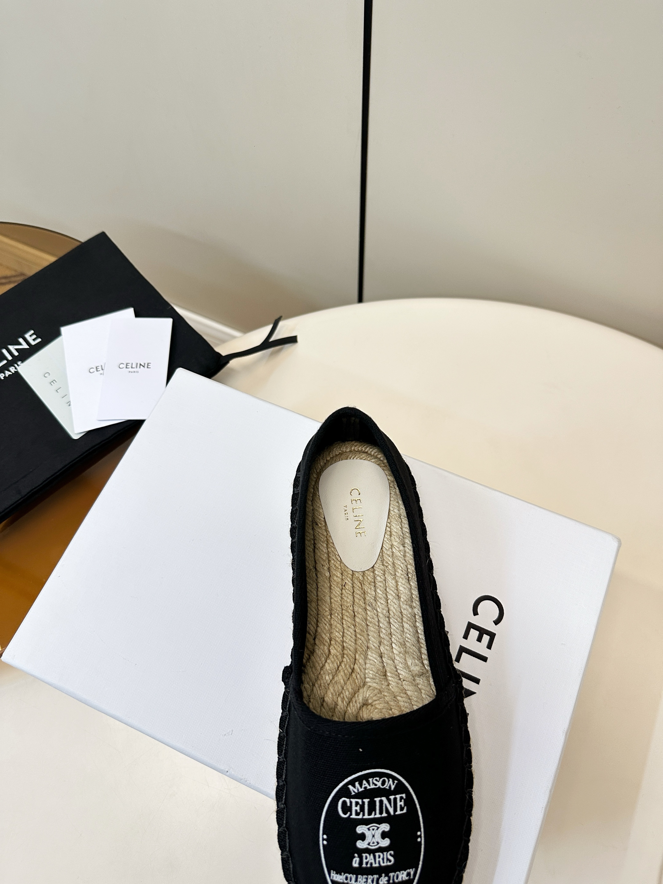 Эспадрильи женские Celine Maison Celine чёрного цвета