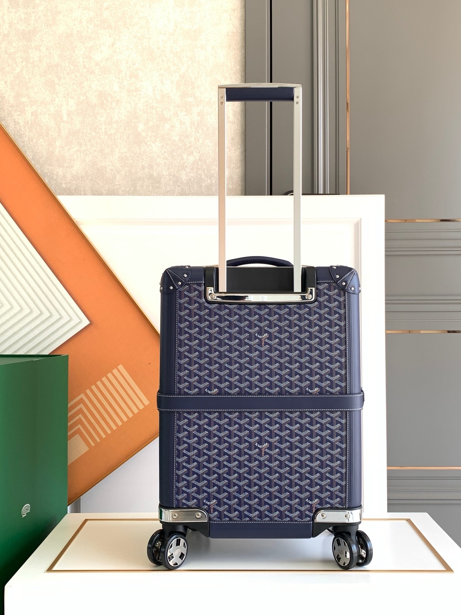 Чемодан Goyard Bourget PM тёмно-синего цвета
