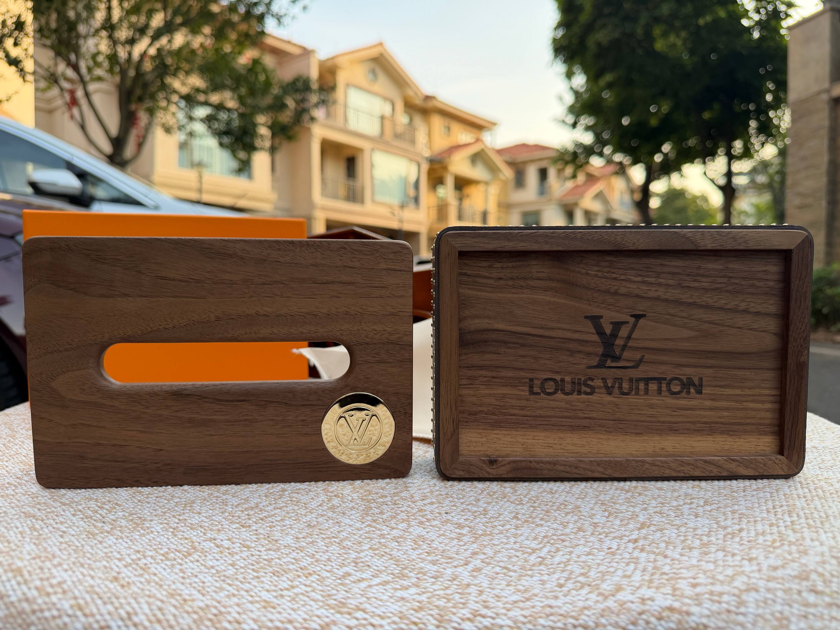 Салфетница Louis Vuitton темно-коричневого цвета