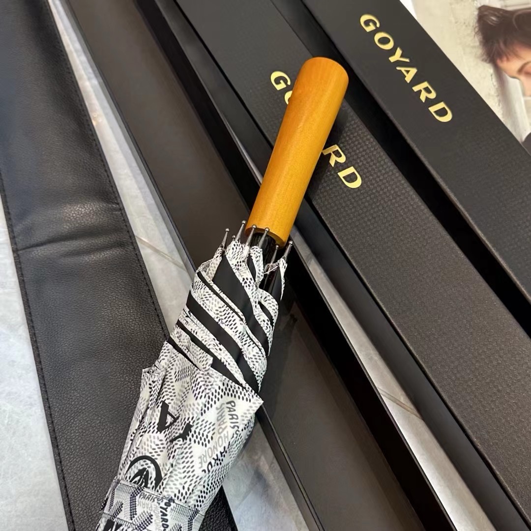 Зонт Goyard с деревянной ручкой