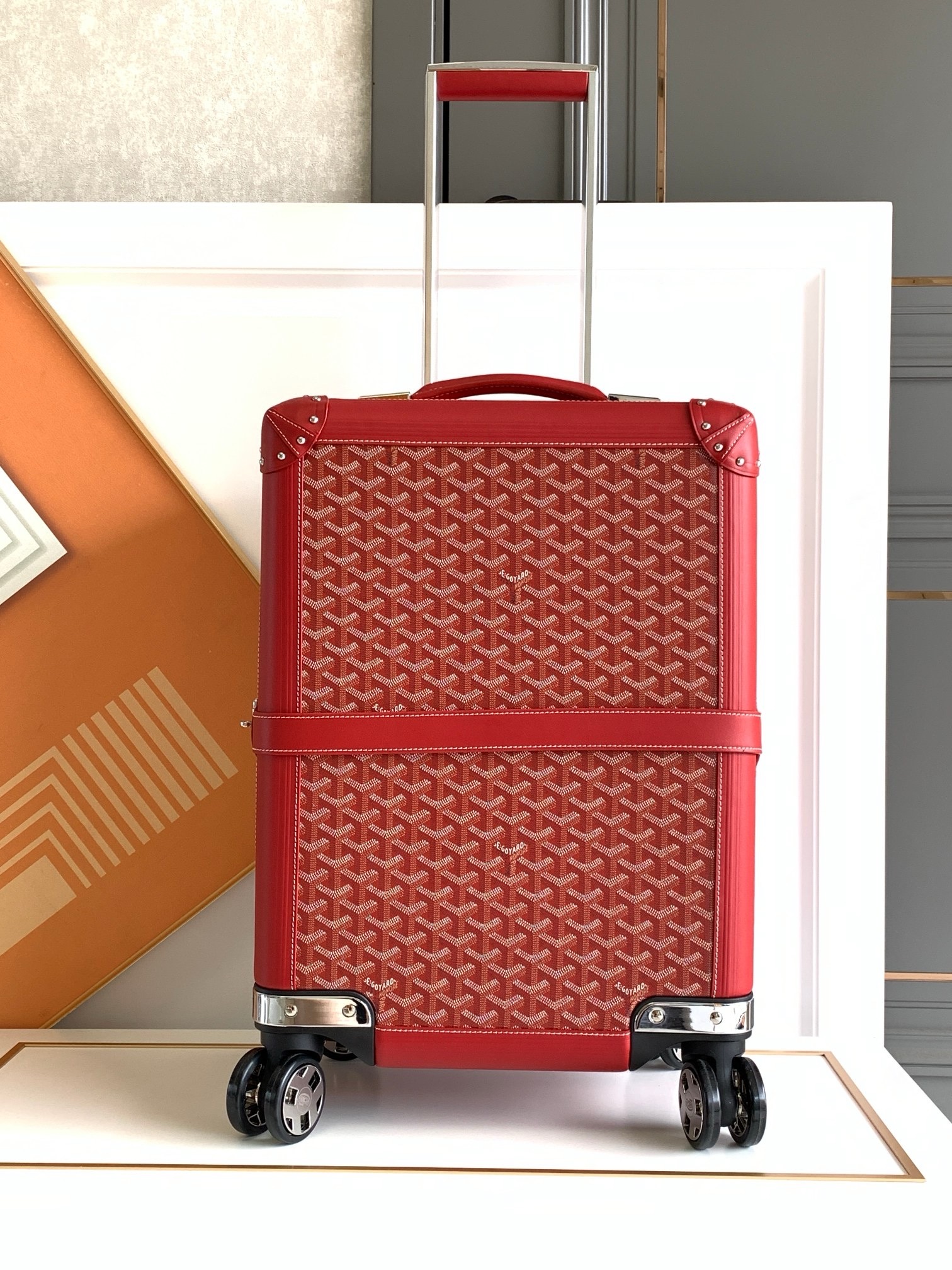Чемодан Goyard Bourget PM красного цвета