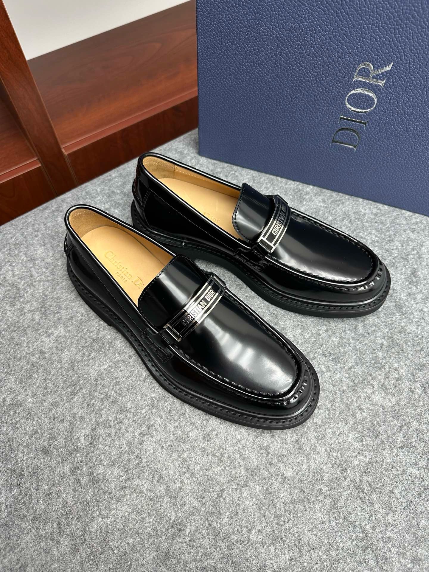 Лоферы мужские в стиле Dior Explorer чёрного цвета