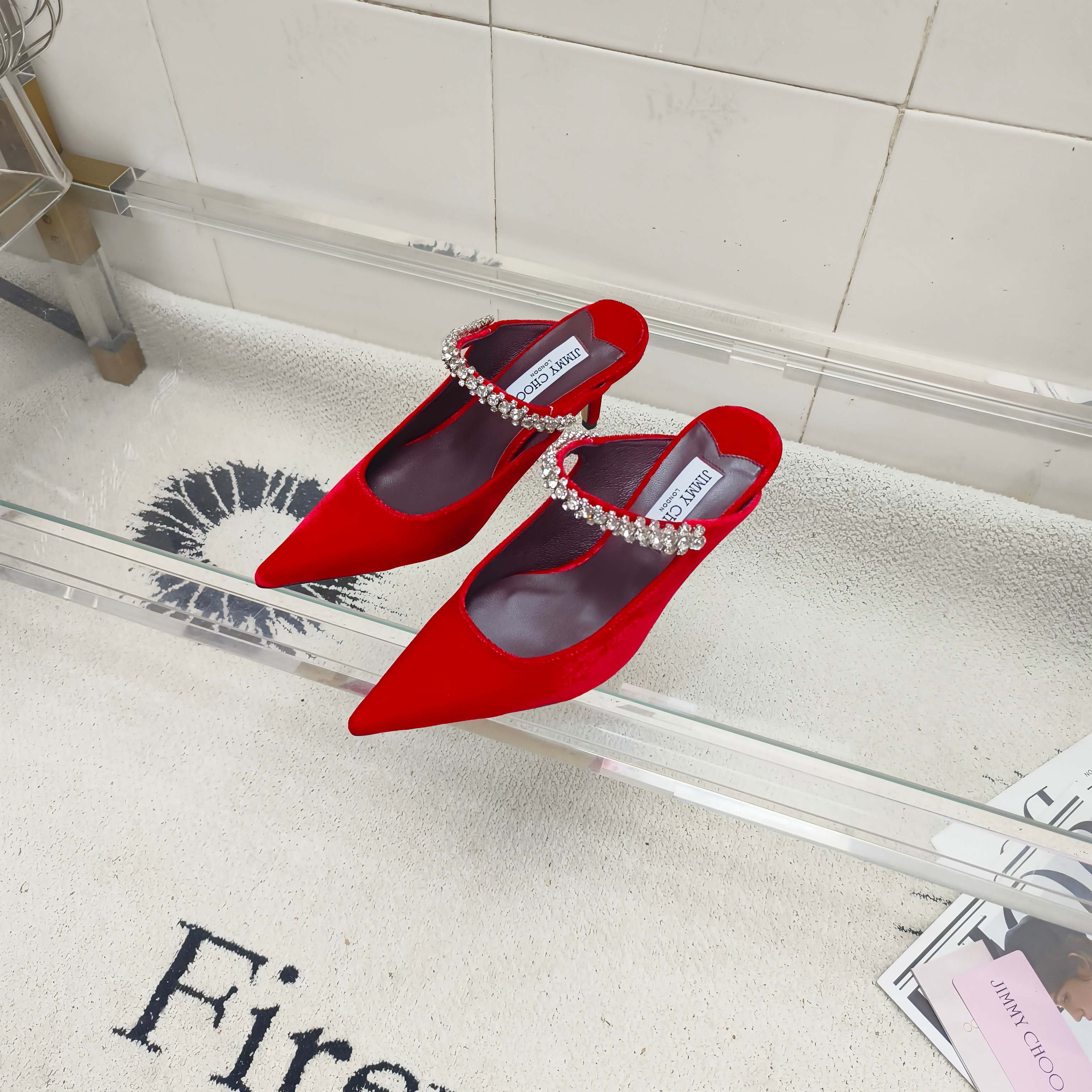 Мюли женские в стиле Jimmy Choo красного цвета
