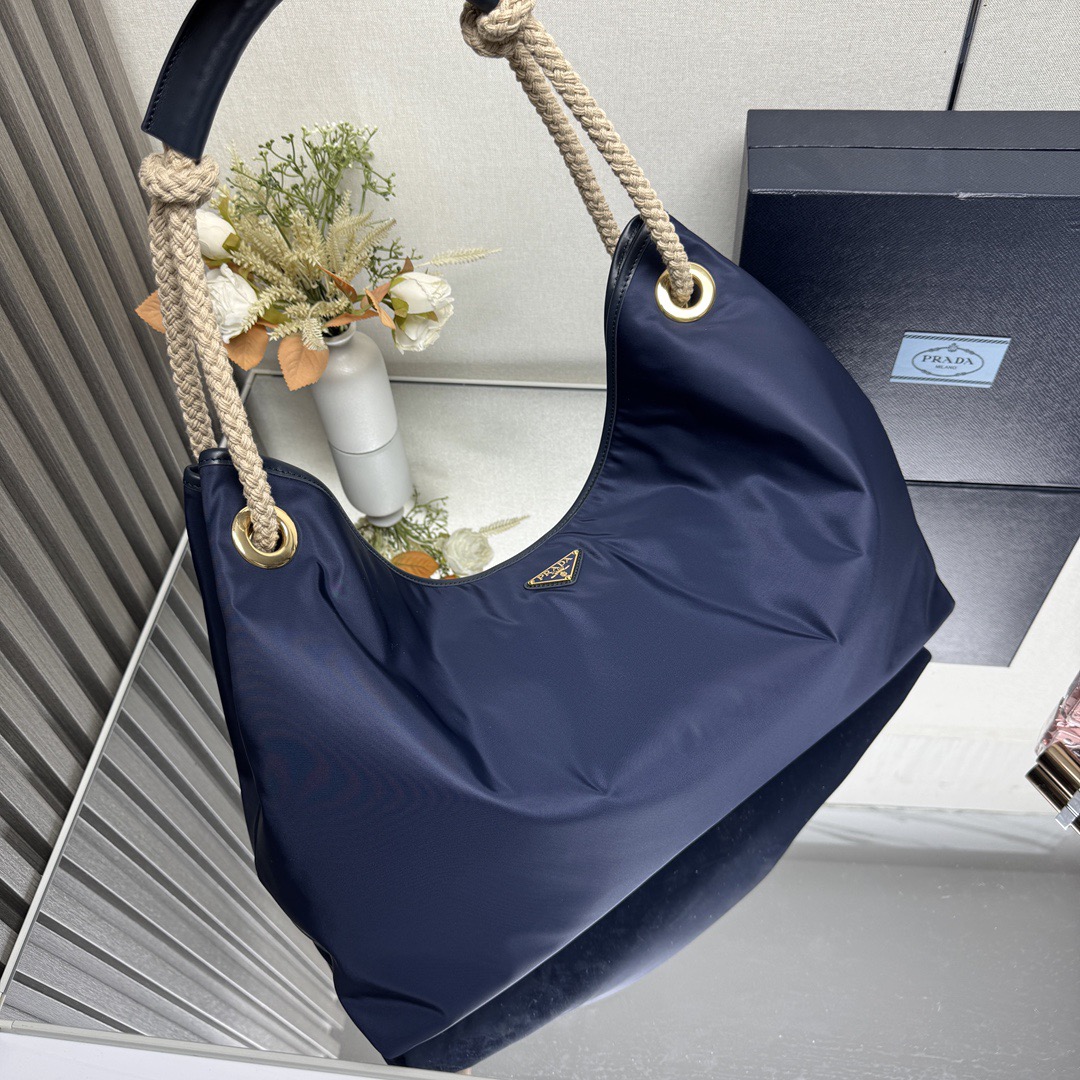 Сумка женская в стиле Prada Tote тёмно-синего  цвета 